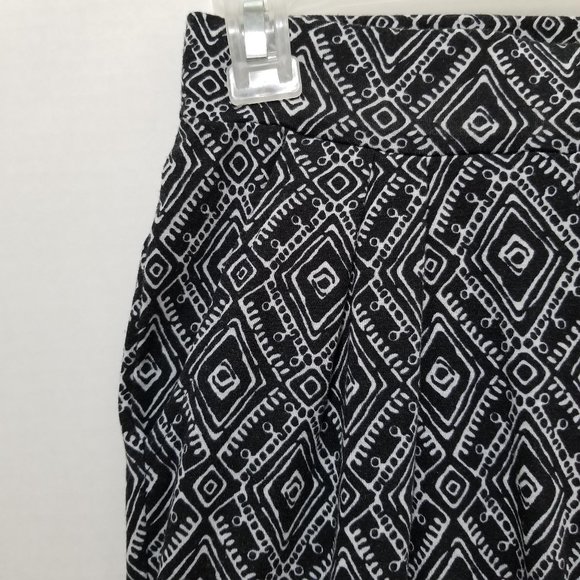 Bobbie Brooks pants Small elastic pull on waist diamond print leggings pockets - Picture 3 of 11